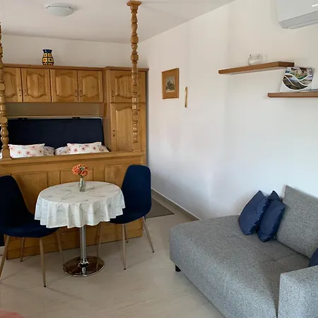 Dodi Залакарош